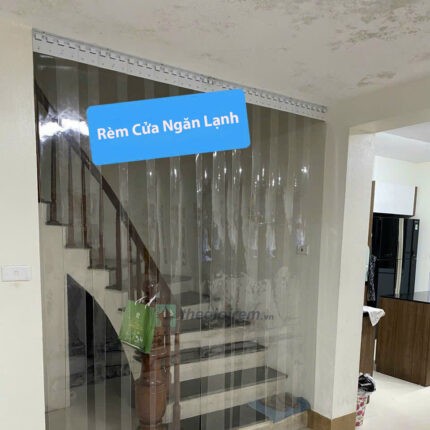 Rèm nhựa pvc Bình Dương ngăn lạnh chống côn trùng hiệu quả